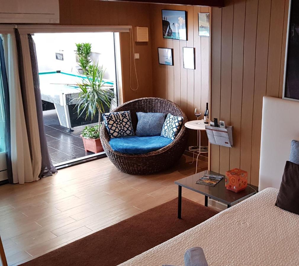 Room Near The Airport Maia  Exterior photo
