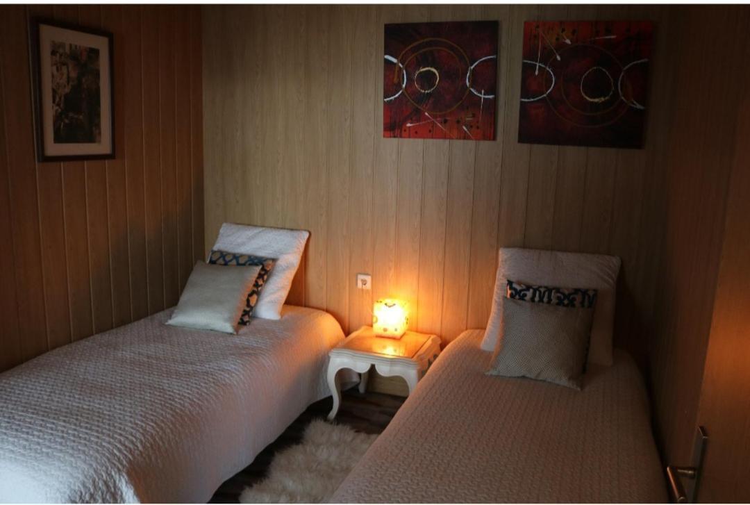 Room Near The Airport Maia  Exterior photo